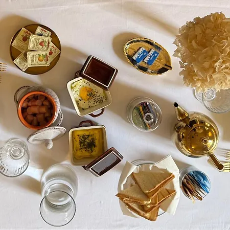 Teichnersuite Πανσιόν 4*