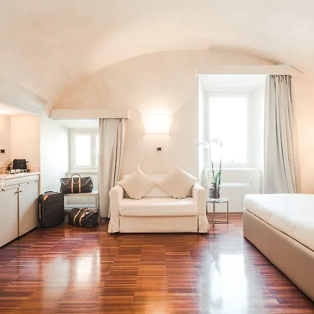 Πανσιόν Teichnersuite 4*