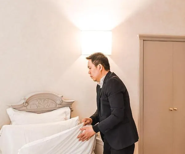 Teichnersuite Guest house