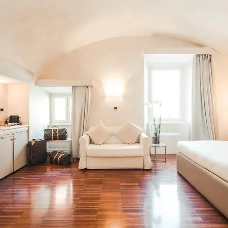Teichnersuite 2* Rome